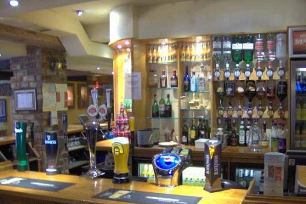 Premier Inn วอลซอลล์ ภายนอก รูปภาพ