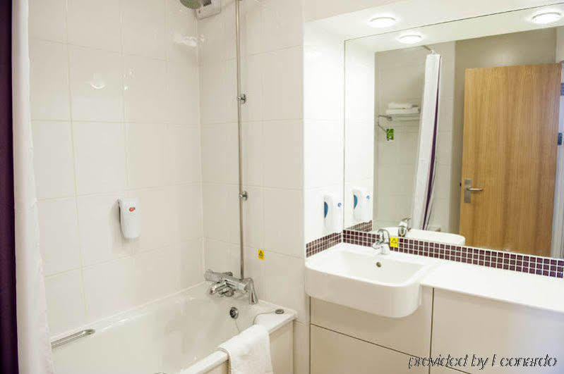 Premier Inn วอลซอลล์ ภายนอก รูปภาพ